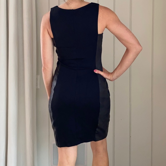 Velvet black bodycon dress. Size M - Picture 2 of 5